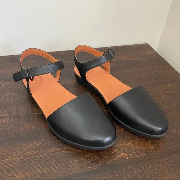 Fit Flop Cova II Closed Toe Sandal Black Leather - Picture 2 of 8